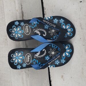 Black And Blue Flip Flop Sandals